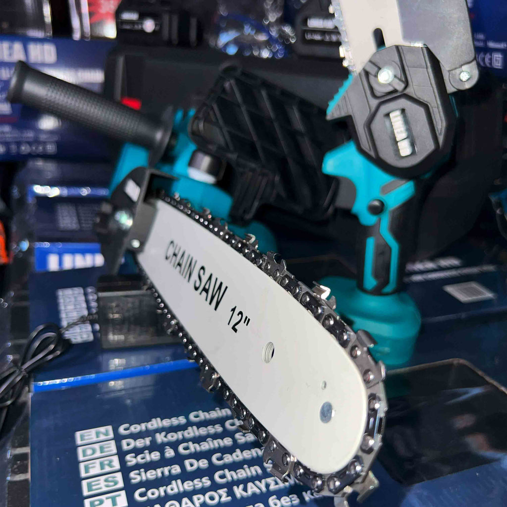 Motosierra Eléctrica 2X1 Inalámbrica 72V con 2 Baterías – Potencia Profesional de Corte