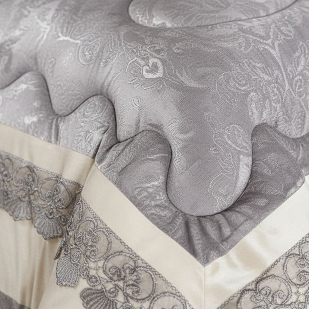 Luxury 6-Piece Duvet Set – Christmas 2026 Edition