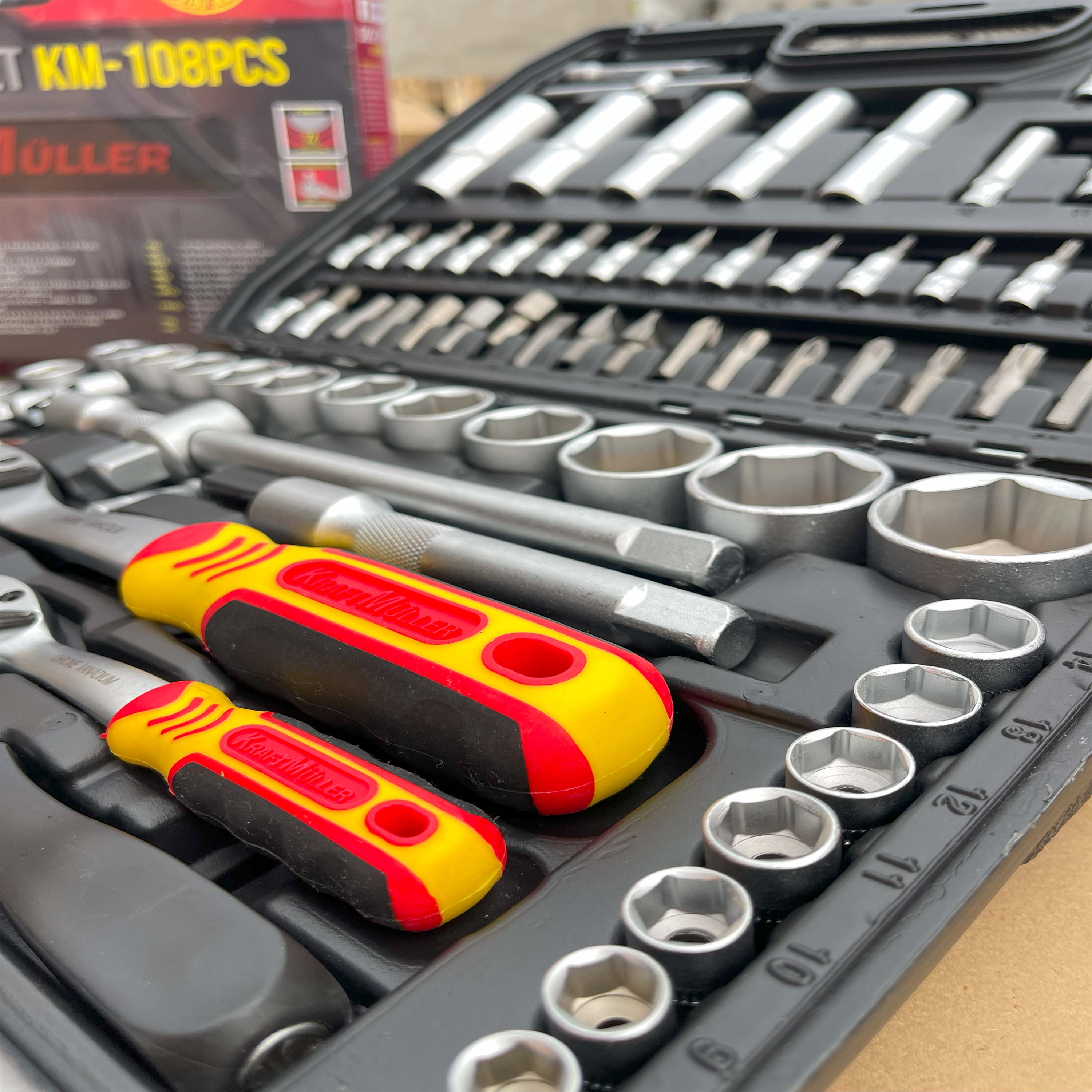 Maletín de Herramientas Kraftmuller | Juego de 108 Piezas con Llaves de Carraca y Vasos | Kit Profesional para Mecánica y Bricolaje